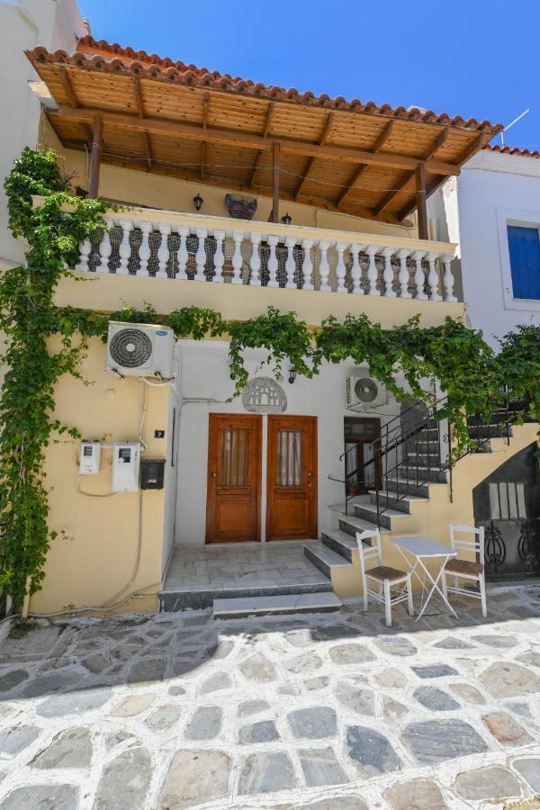 Studio Rene 2 Tinos Luaran gambar